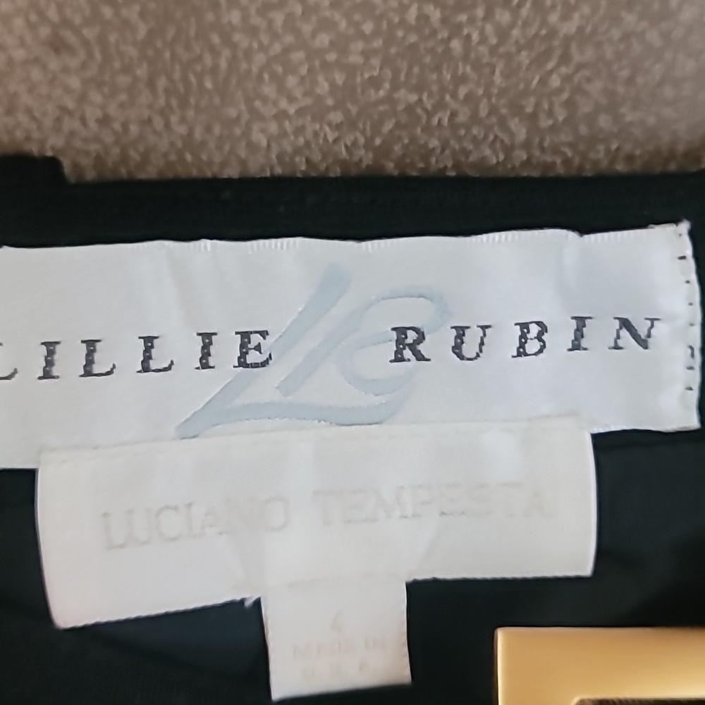 Vintage Lillie Rubin Black Pencil Skirt with Gold Buckle Sz 4 - Picture 7 of 9